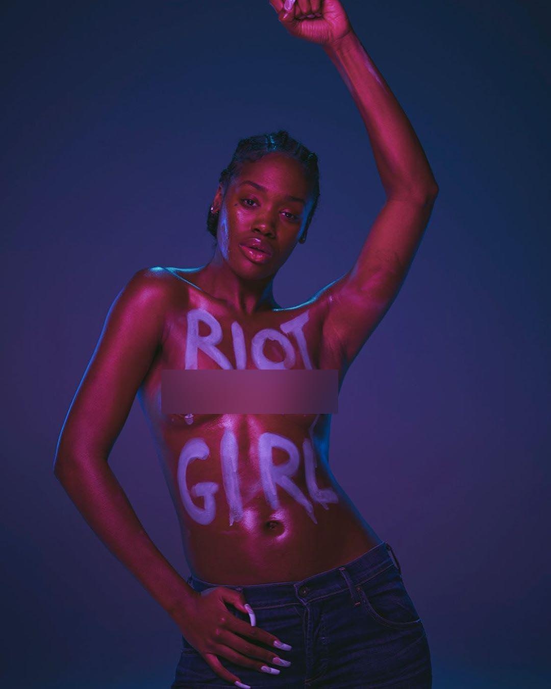 Miley Cyrus quang ba Mother's Daughter anh 6