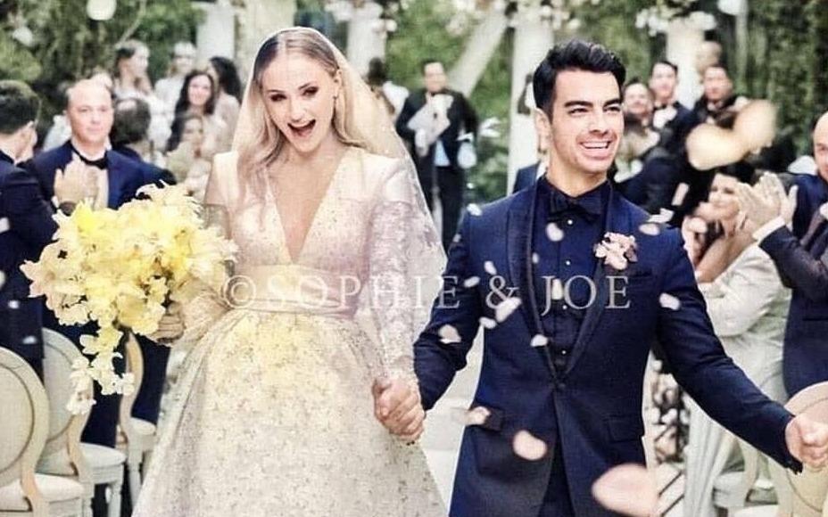 Vay cuoi dinh hang chuc nghin vien pha le cua my nhan 'X-Men' hinh anh