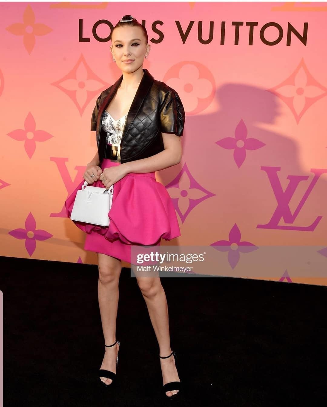 Dan sao nhi 'Stranger Things' anh 2