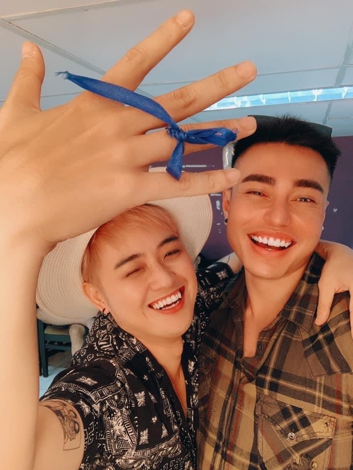 Dong Nhi va Ong Cao Thang anh 4