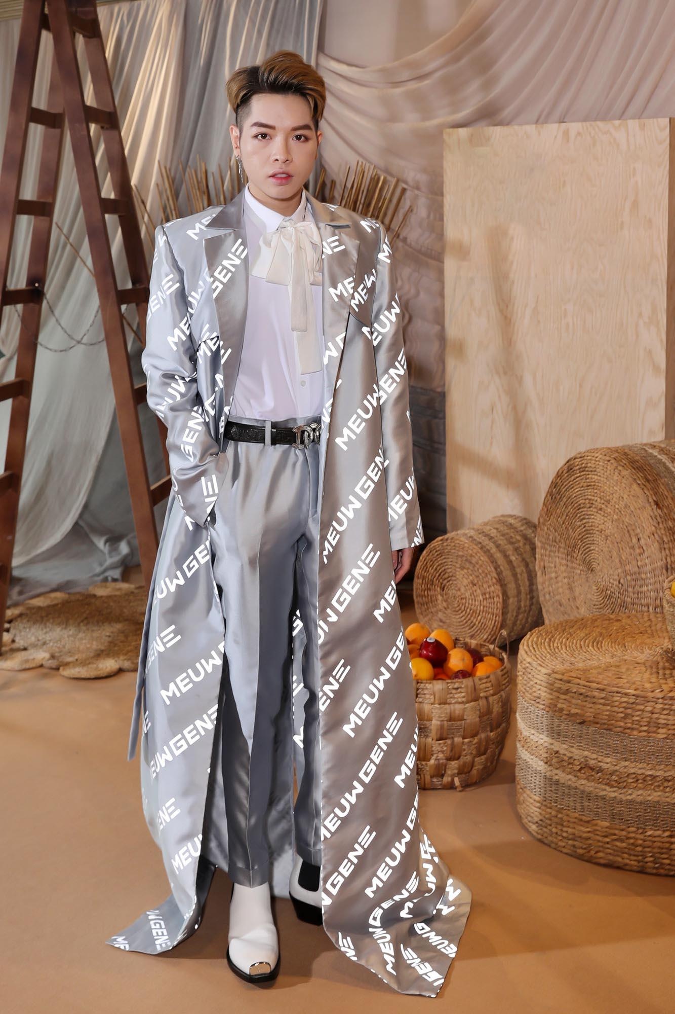 thoi trang cua Duc Phuc anh 1