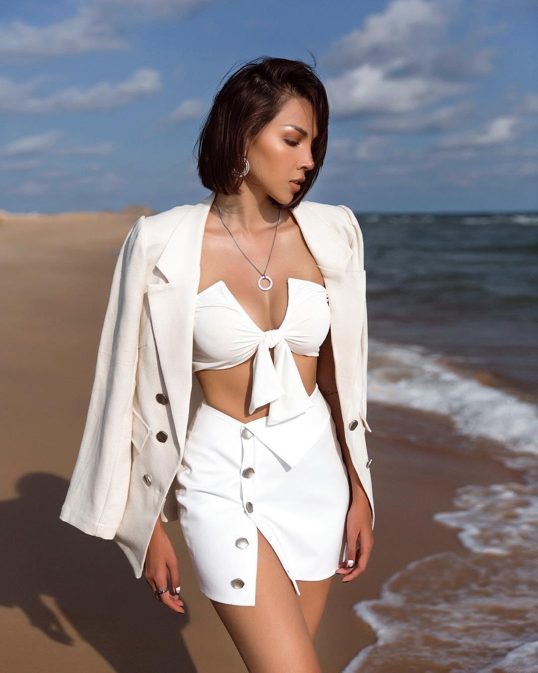 Ha Ho mac matchy matchy anh 9