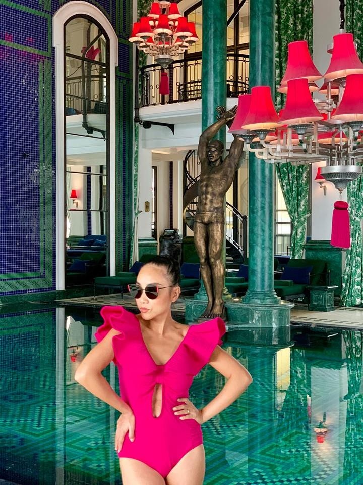 Hong Nhung mac ao tam anh 1