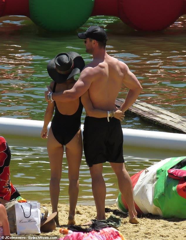 Chris Hemsworth va vo Elsa Pataky anh 3