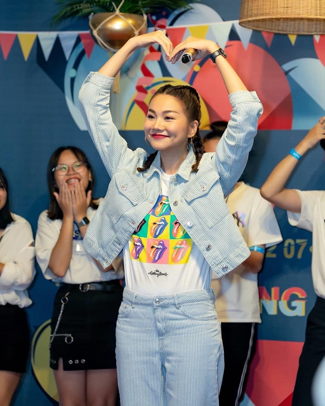 Sinh nhat cua Thanh Hang anh 2