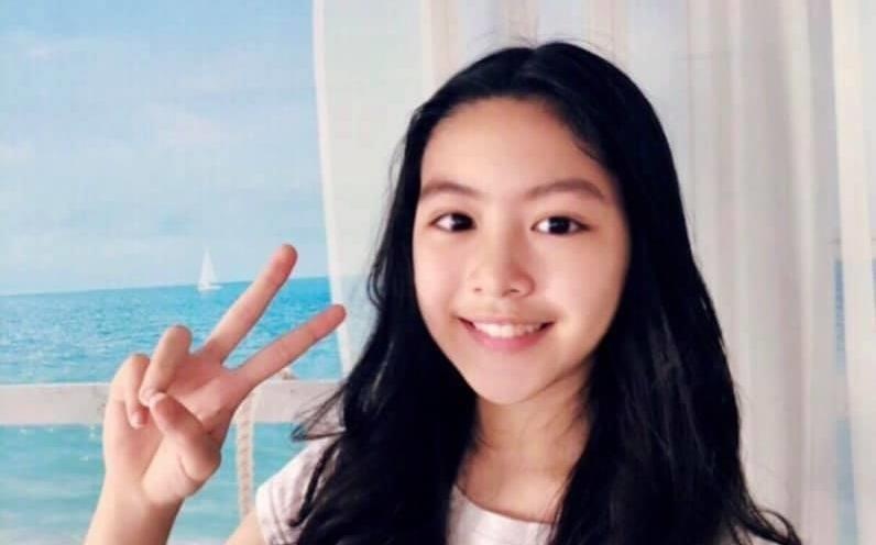 Con gai lon cua MC Quyen Linh duoc khen xinh nhu hoa hau hinh anh