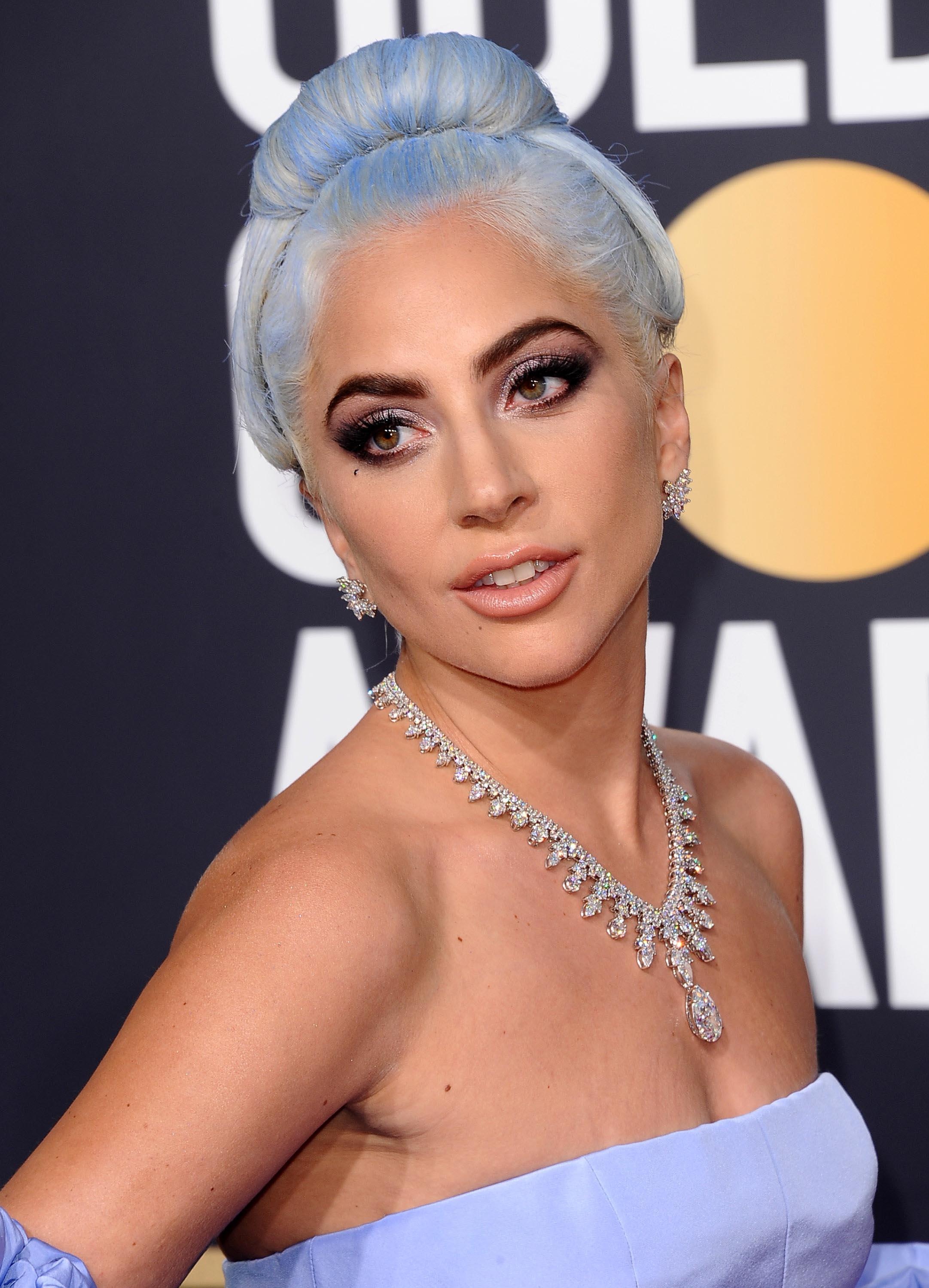 Lady Gaga trang sức kim cương ảnh 10 Lady Gaga trang suc kim cuong anh 10