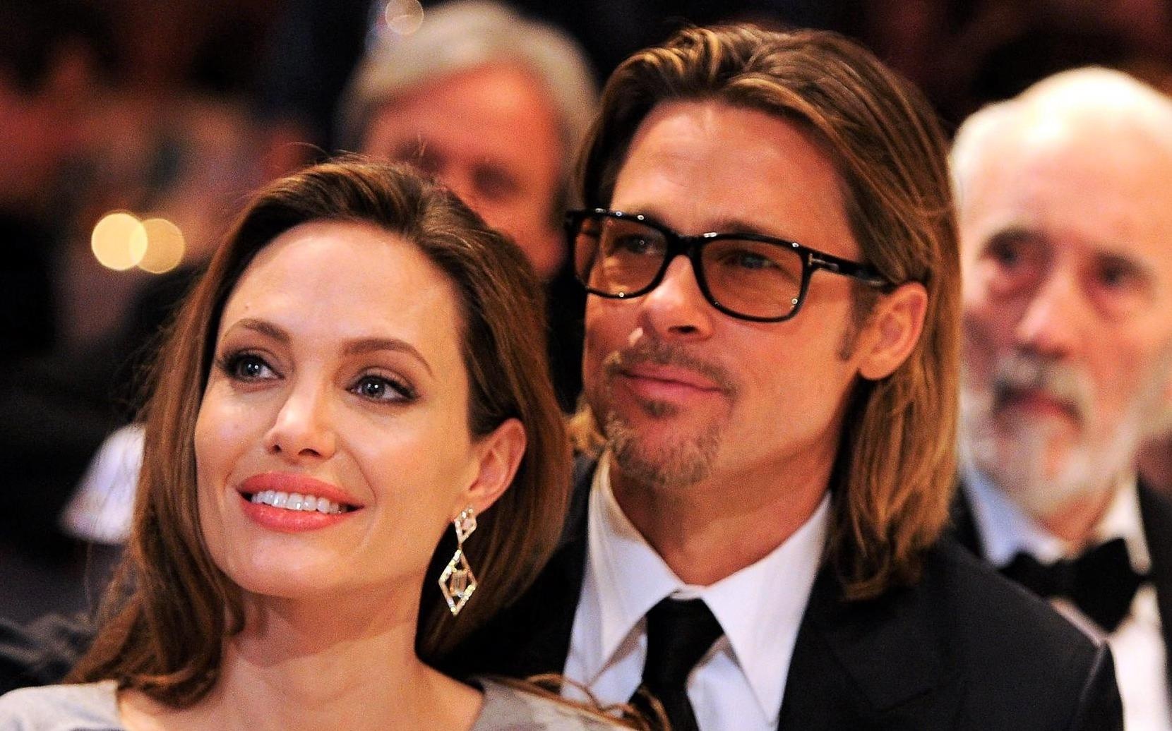 Brad Pitt song ra sao sau gan 3 nam chia tay Angelina Jolie? hinh anh