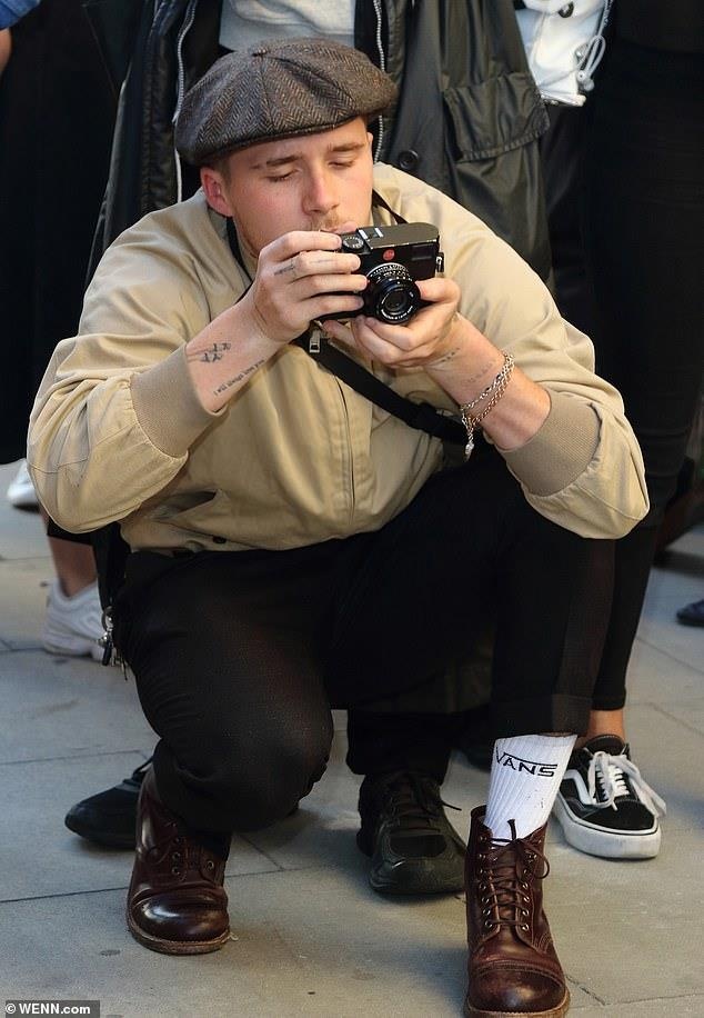 Brooklyn Beckham bất tài ảnh 2 Brooklyn Beckham bat tai anh 2