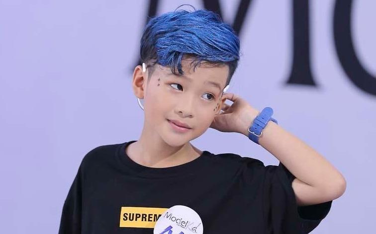 Thuy Hanh, Mau Thuy nhac nho khi mau nhi ke mat, nhuom toc, mac ho hinh anh