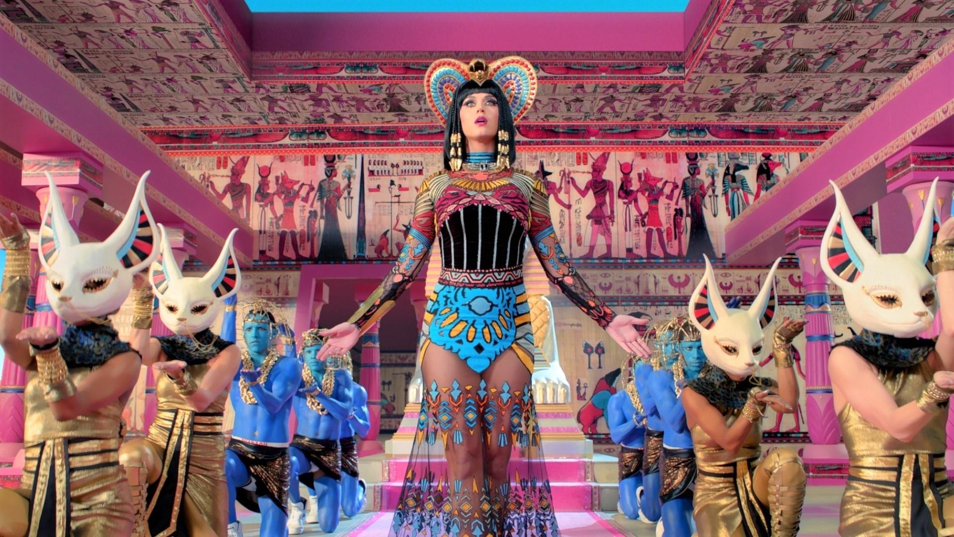 Katy Perry bi kien dao nhac anh 1
