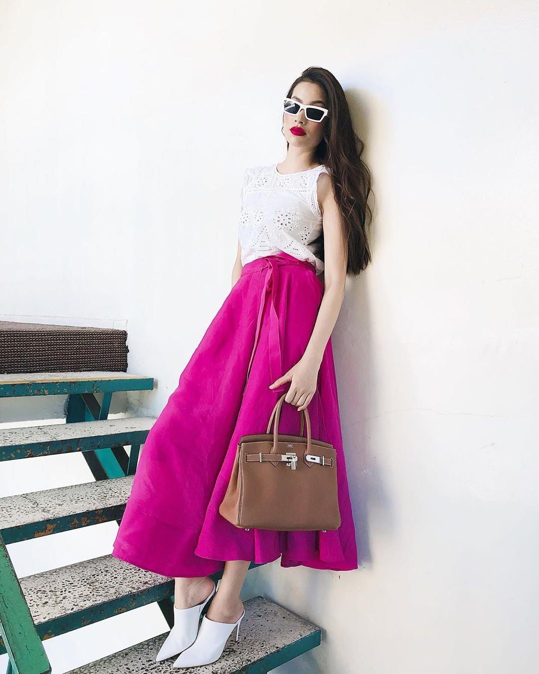 Hoa hau Pham Huong catwalk anh 4