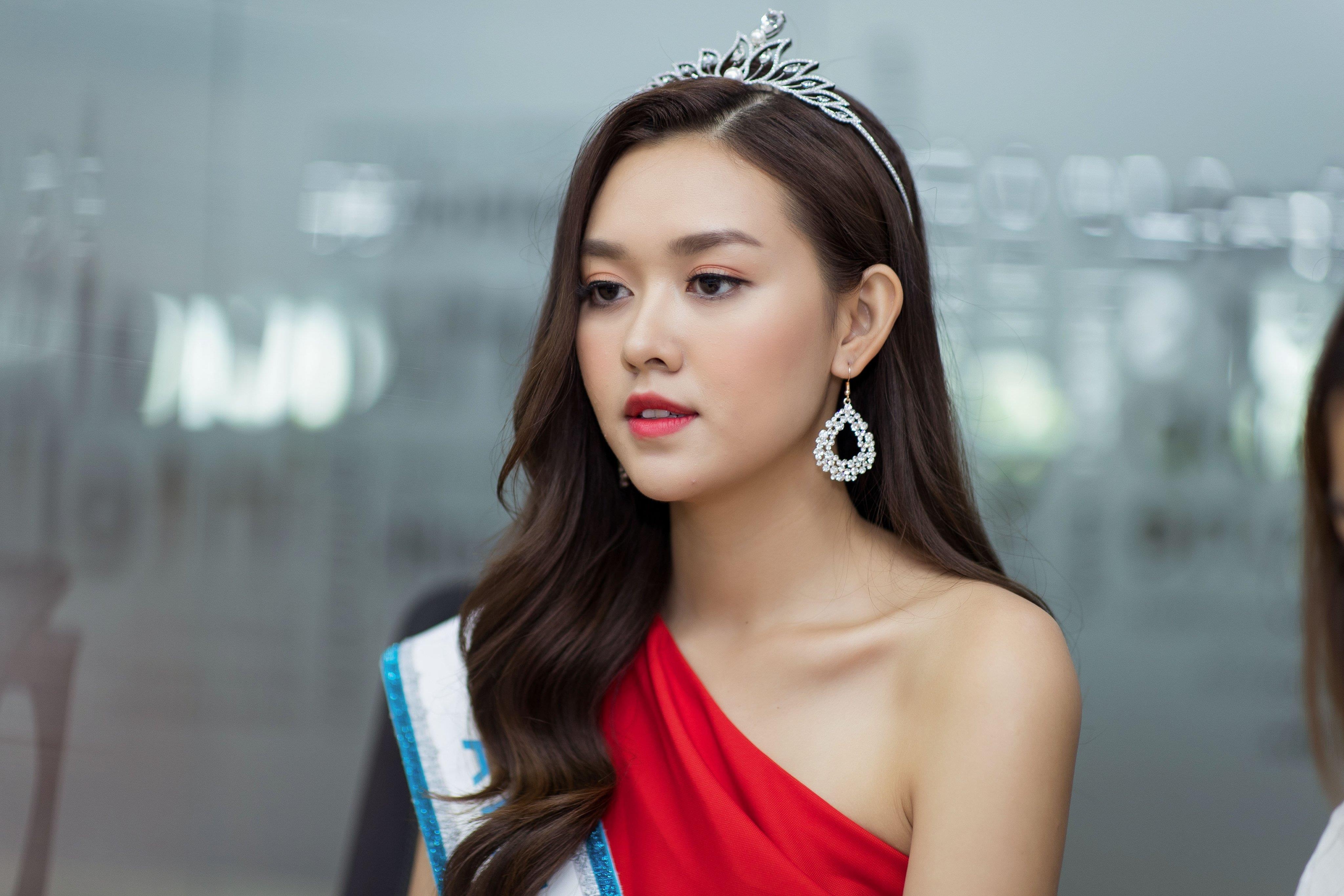 Hoa hau The gioi Viet Nam 2019 anh 6