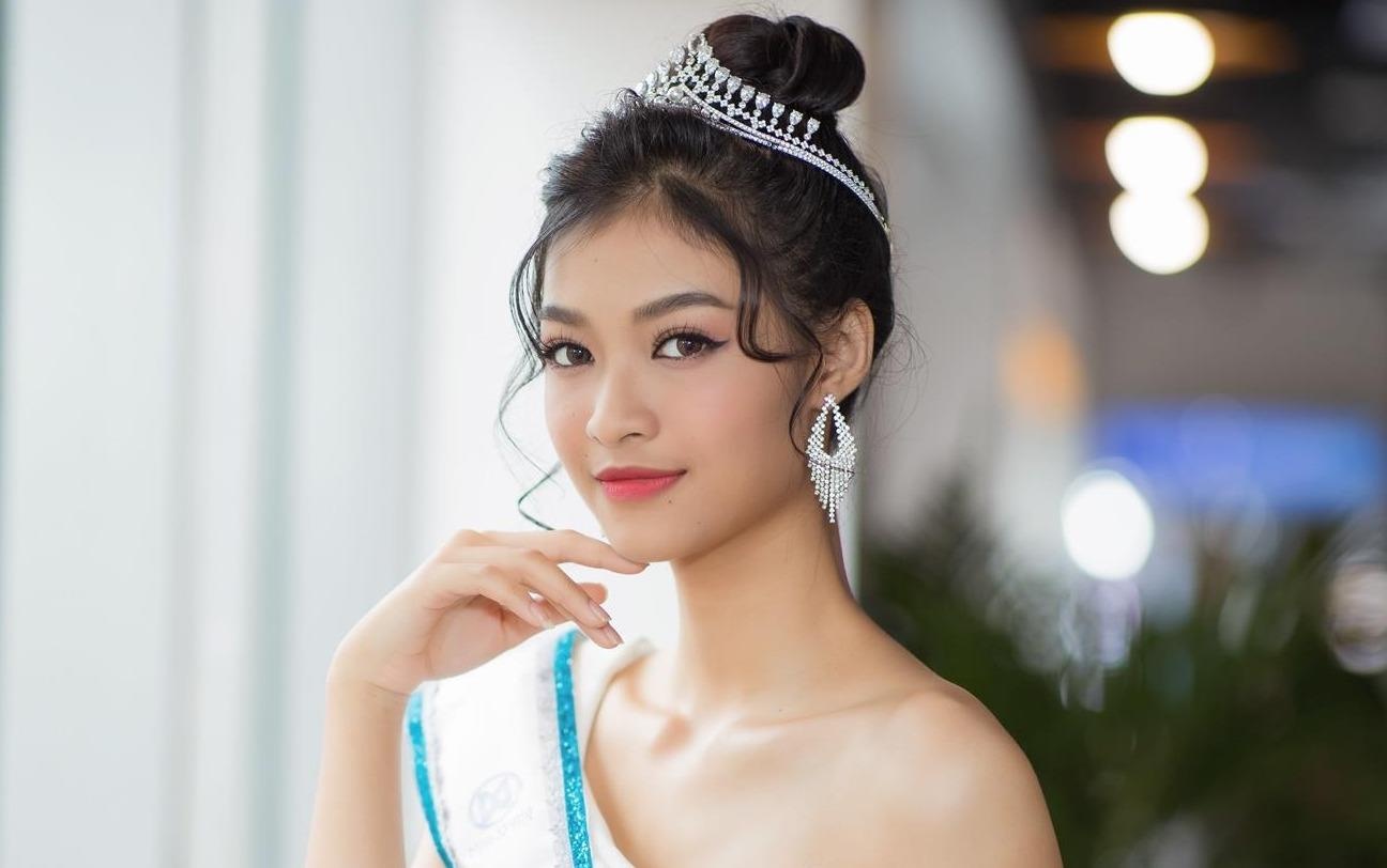 A hau Kieu Loan thay thu vi khi giong dien vien hai Mac Van Khoa hinh anh