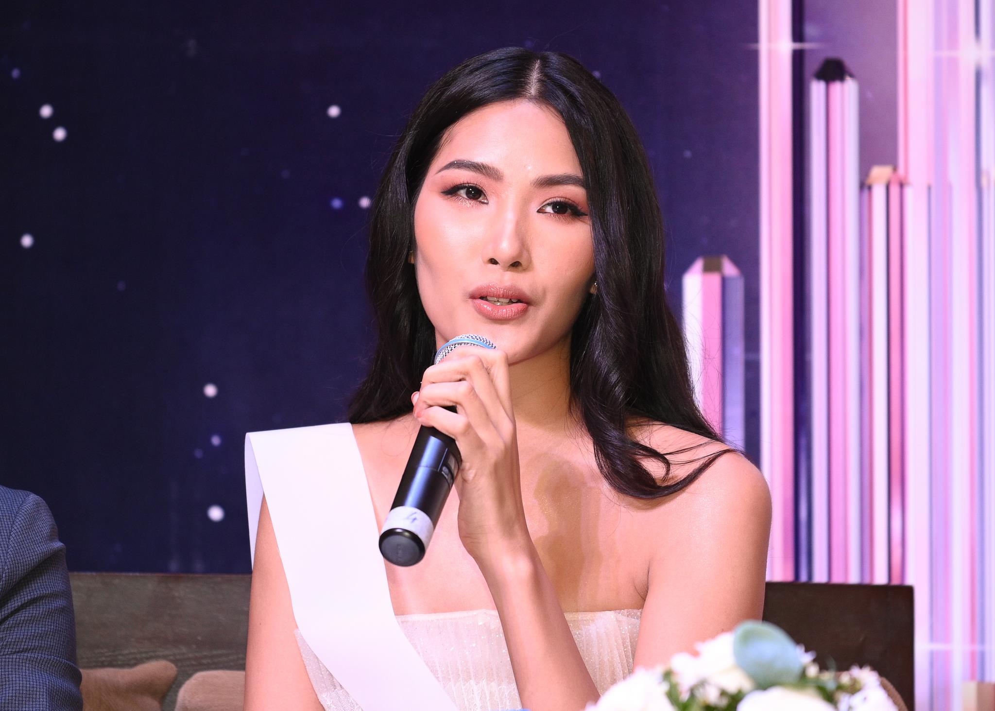 H'Hen Nie hoi ngo Hoang Thuy anh 5