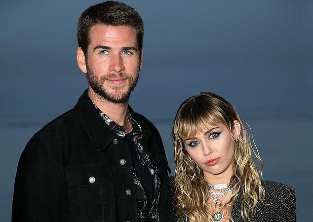 Miley Cyrus chia tay Liam Hemsworth anh 1