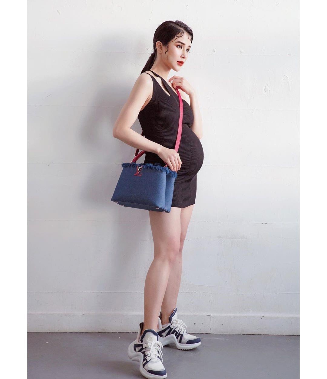 Diep Lam Anh mang bau lan hai anh 1