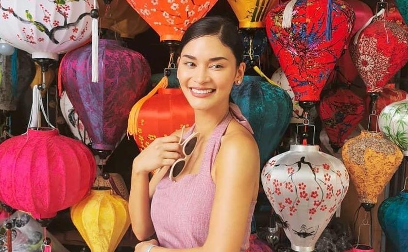 Hoa hau Hoan vu Pia Wurtzbach mac ao dai, uong ca phe o Hoi An hinh anh