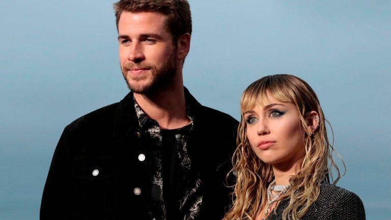 Miley Cyrus chia tay Liam Hemsworth ảnh 1 Miley Cyrus chia tay Liam Hemsworth anh 1