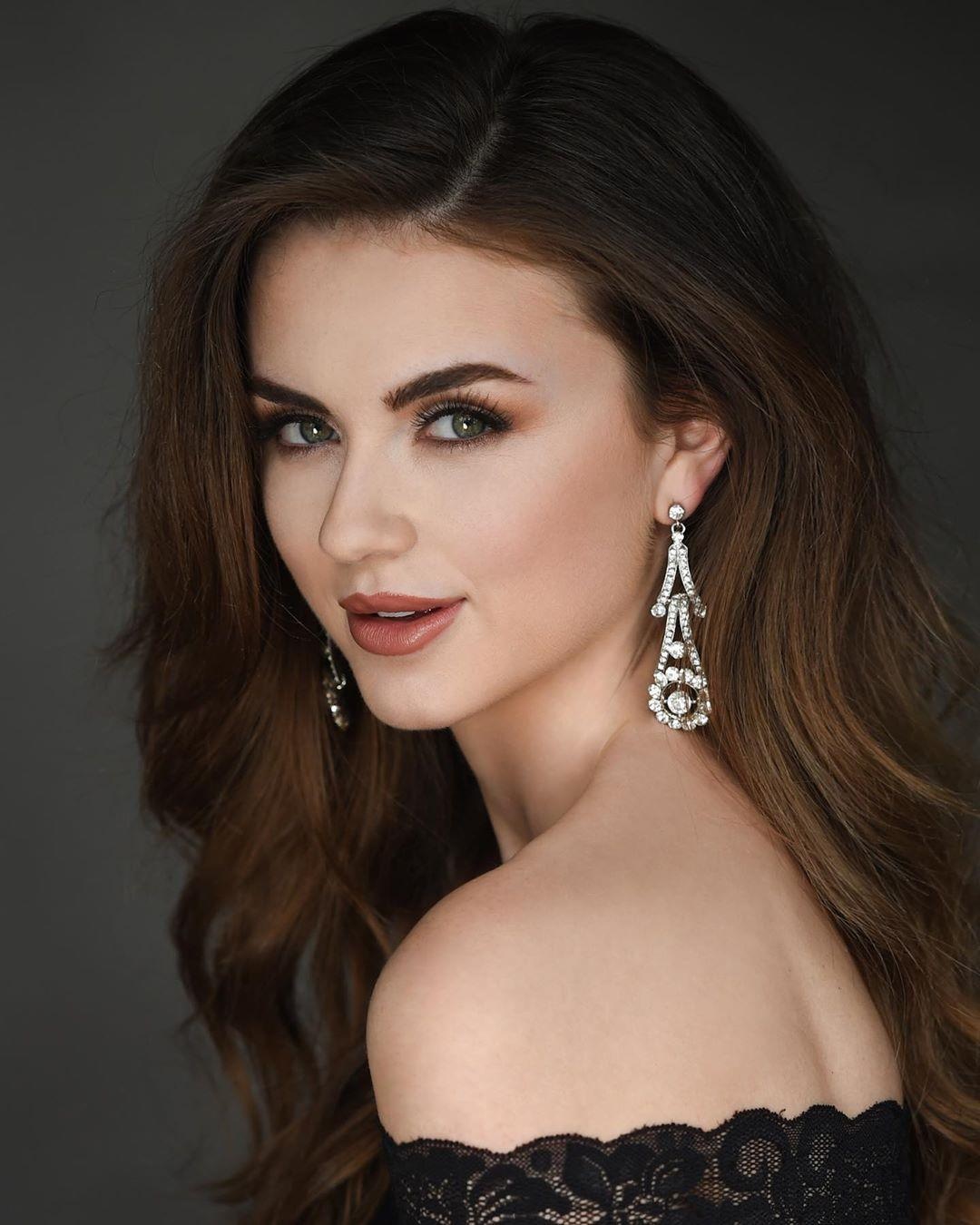 Hoa hau Hoan vu Canada 2019 anh 8