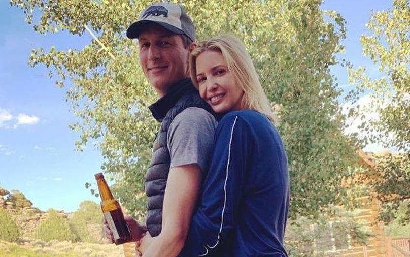 Ivanka Trump noi loi yeu, om ap chong trong chuyen du lich hinh anh