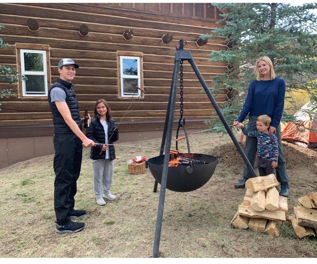 vo chong Ivanka Trump di du lich anh 3