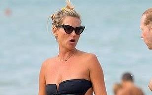Sieu mau Kate Moss tu tin dien bikini o tuoi 45 hinh anh