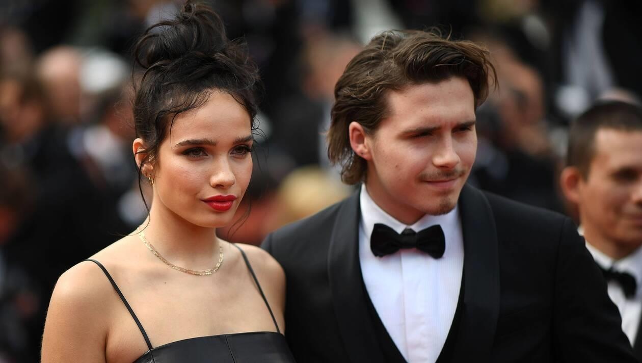 Brooklyn Beckham da chia tay ban gai nguoi mau? hinh anh