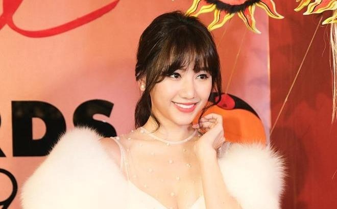 Hari Won, Tran Thanh va nhung lan sao Viet noi nhiu tren san khau hinh anh