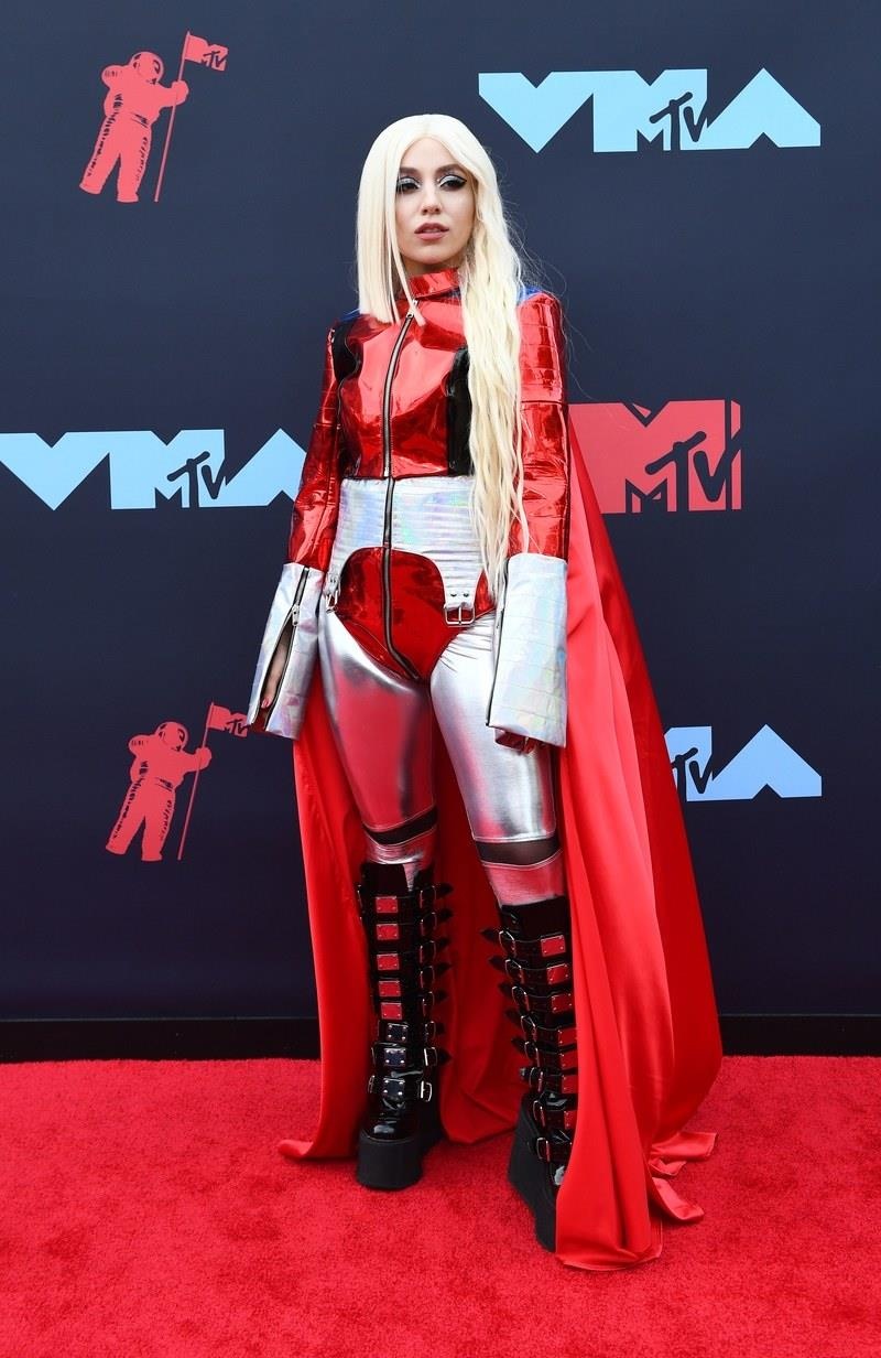 Taylor Swift trên thảm đỏ VMAs 2019 ảnh 13 Taylor Swift tren tham do VMAs 2019 anh 13