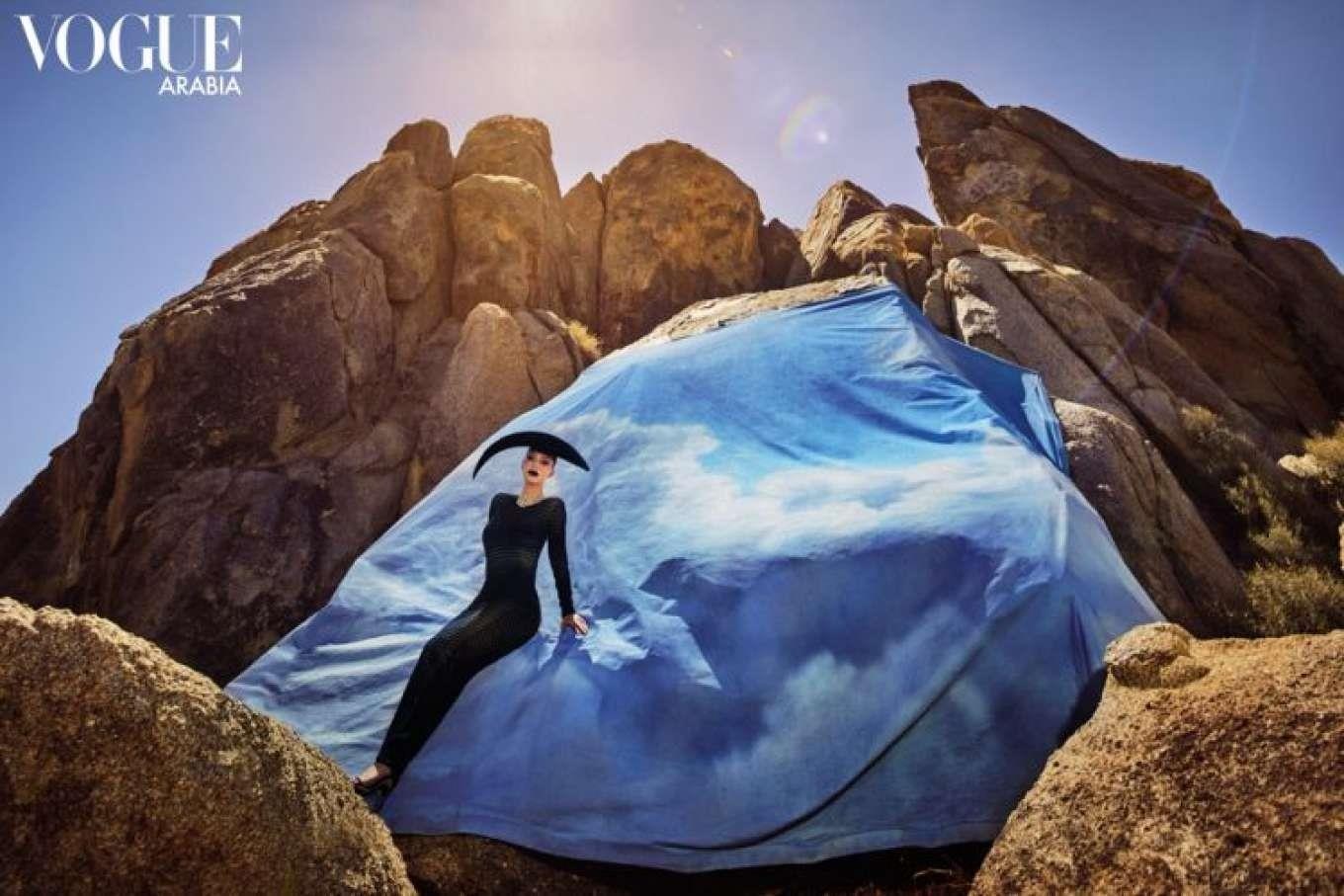 Kim Kardashian khoe nguc anh 5