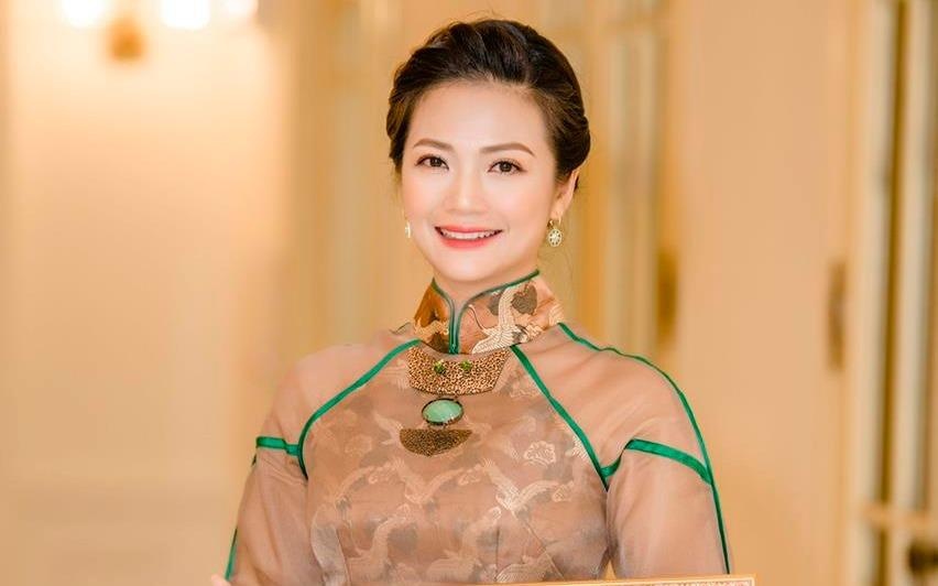 Kieu Anh nhan danh hieu NSUT sau 18 nam 'Phia truoc la bau troi' hinh anh