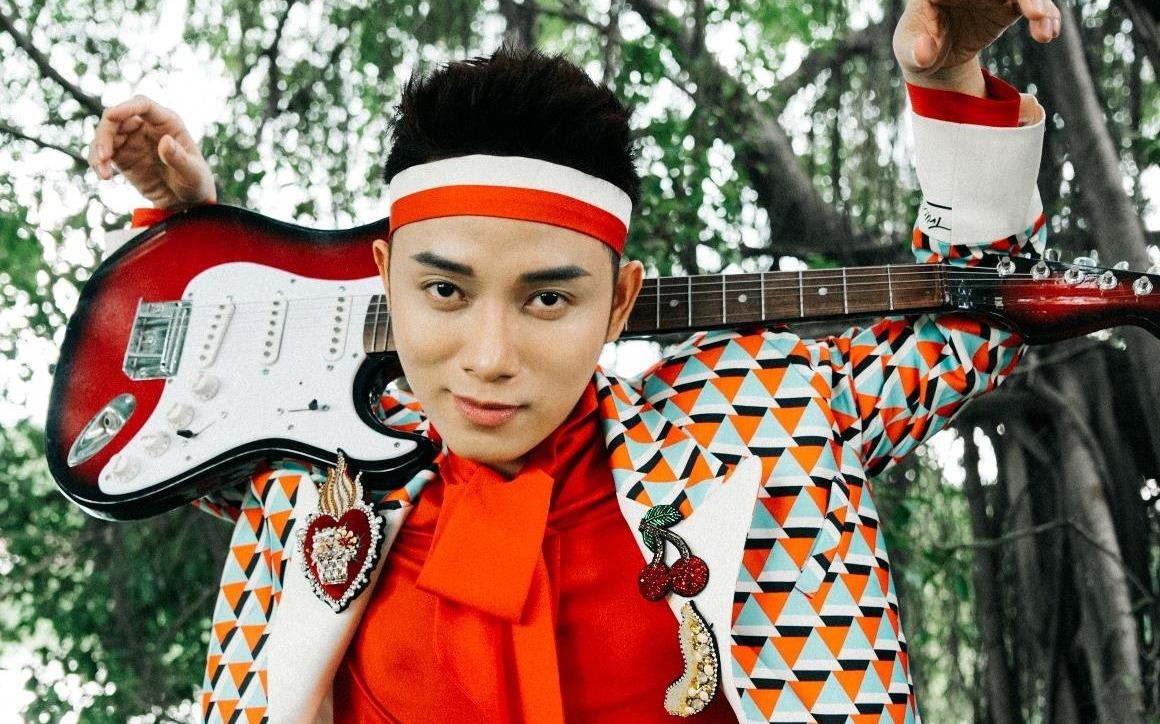 Hanh trinh ‘len doi nhan sac’ cua Truc Nhan moi khi ra MV moi hinh anh