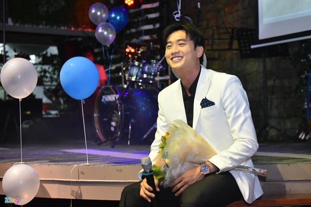 Quoc Truong ve nha di con anh 4