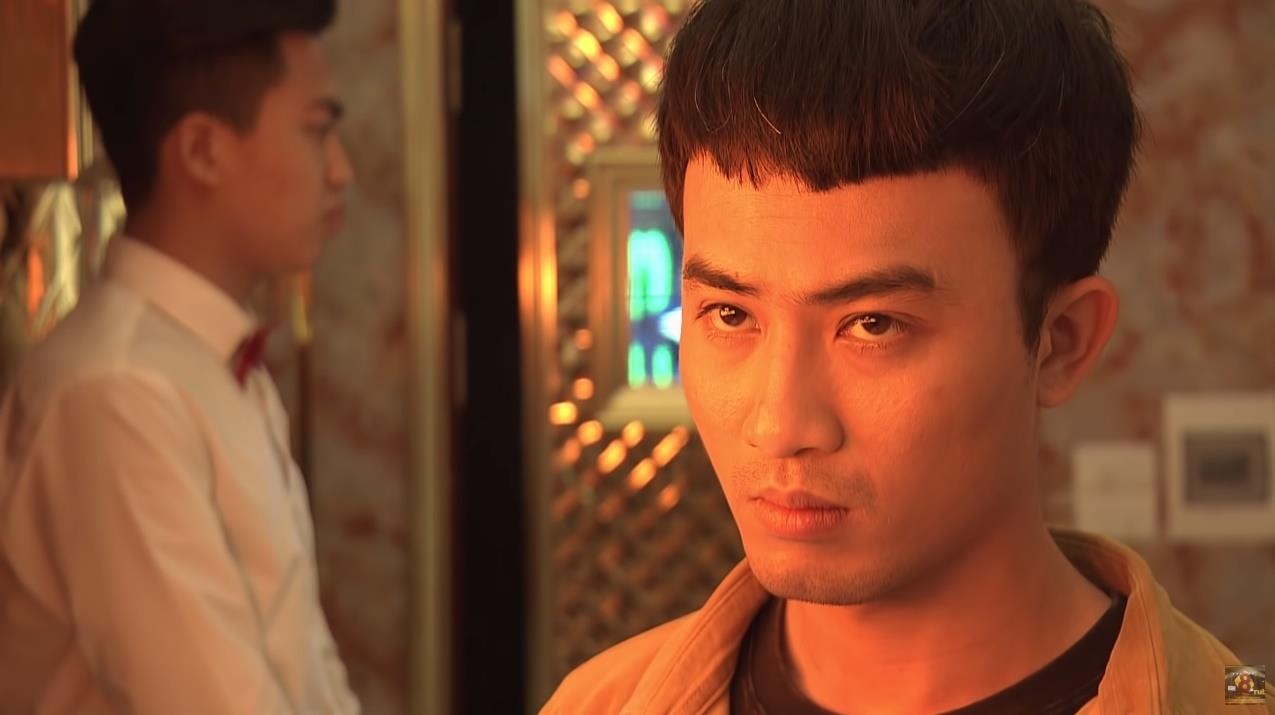 Quoc Truong ve nha di con anh 5