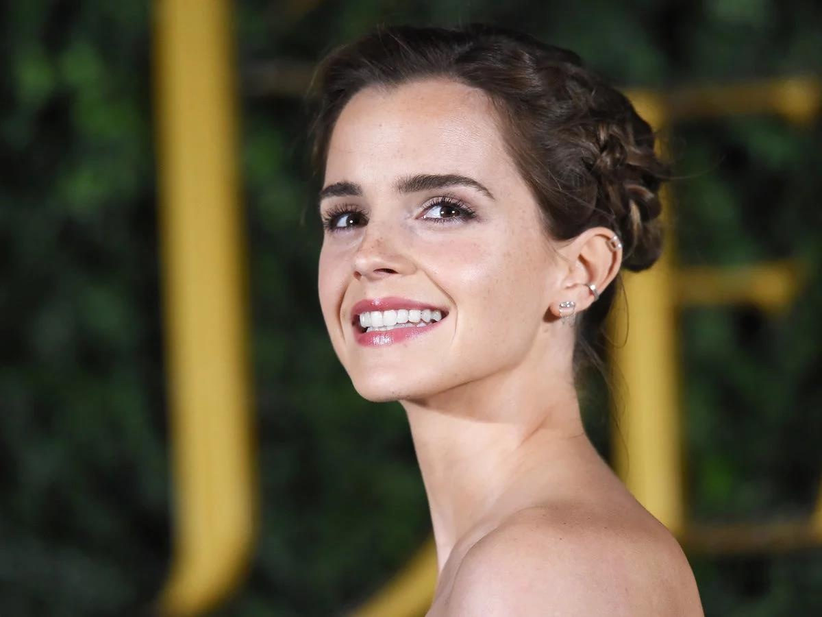 Jennifer Lawrence va Emma Watson anh 8