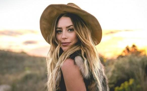 Nu ca si My thiet mang o tuoi 30 vi tai nan giao thong hinh anh