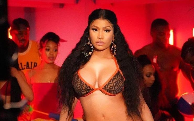 Nicki Minaj rut lai tuyen bo giai nghe vi quyet dinh duong dot hinh anh