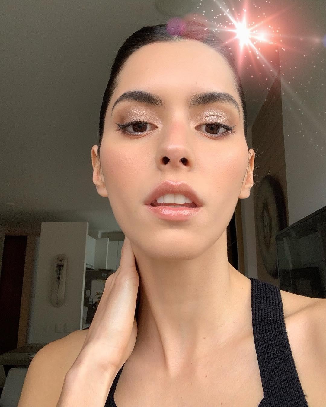 Hoa hau Hoan vu 2014 anh 8