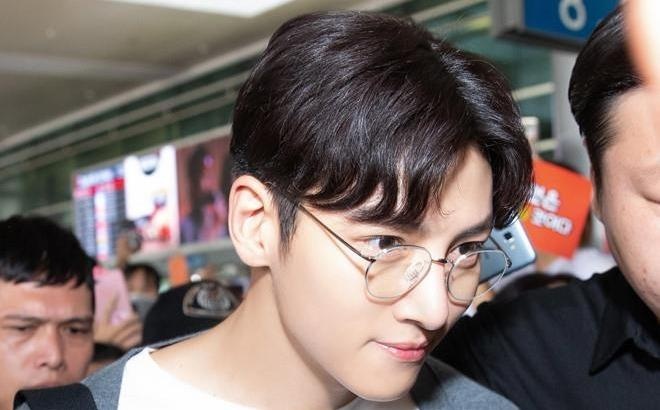 Ji Chang Wook khong du su kien do Diep Lam Anh moi, ve Han trong dem hinh anh