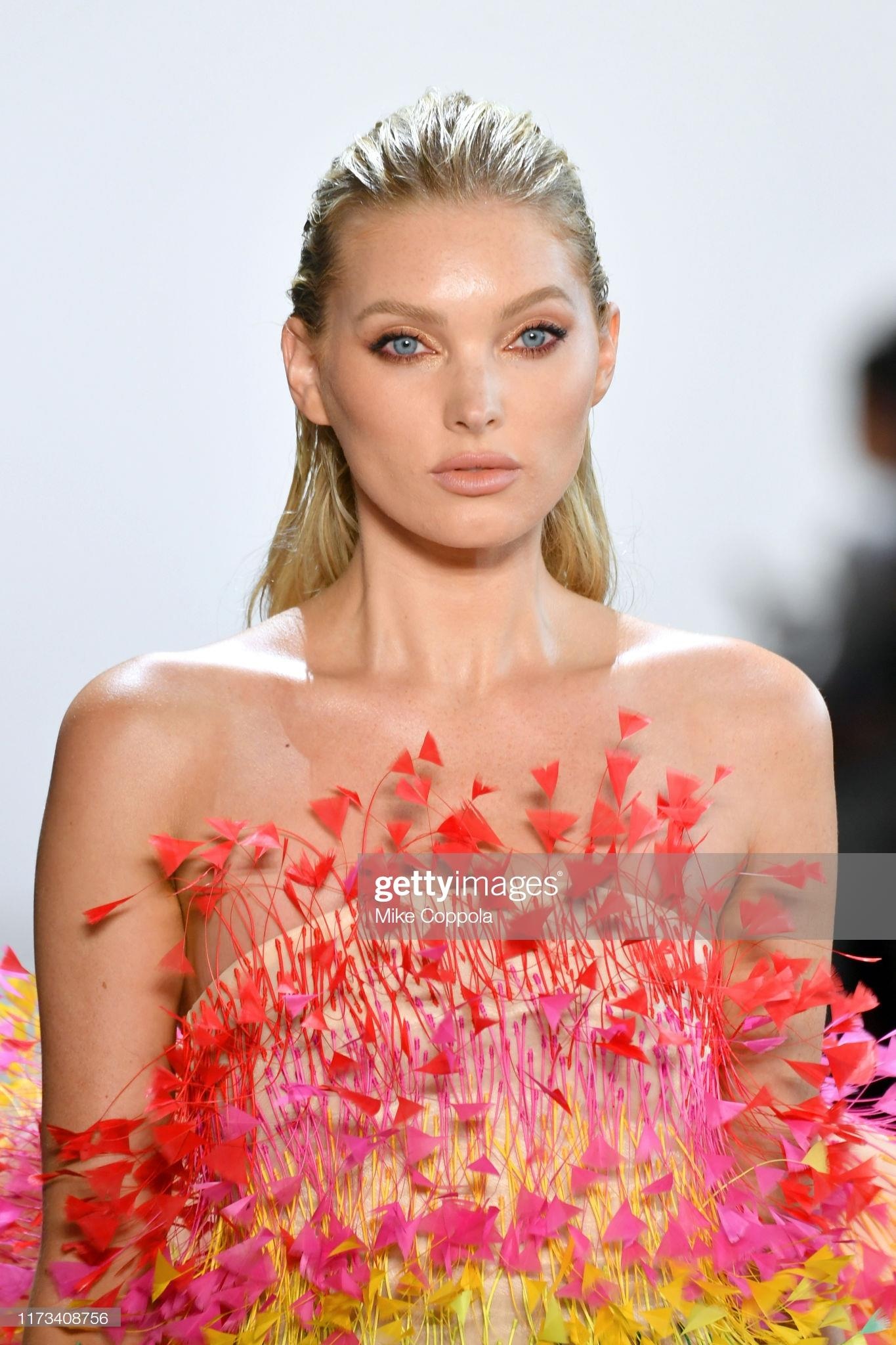 thien than noi y Elsa Hosk anh 1