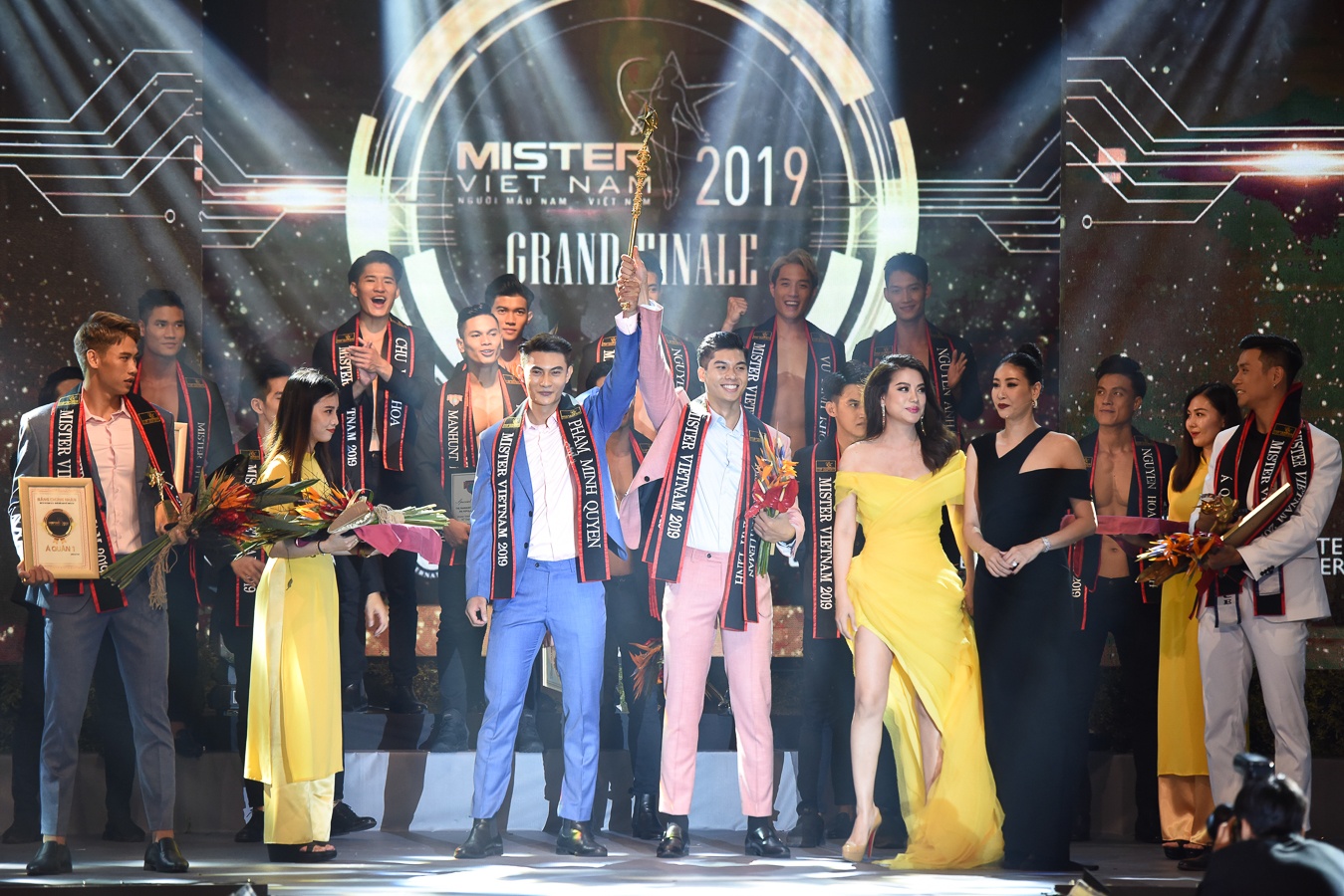 Truong Ngoc Anh va Ha Kieu Anh anh 15