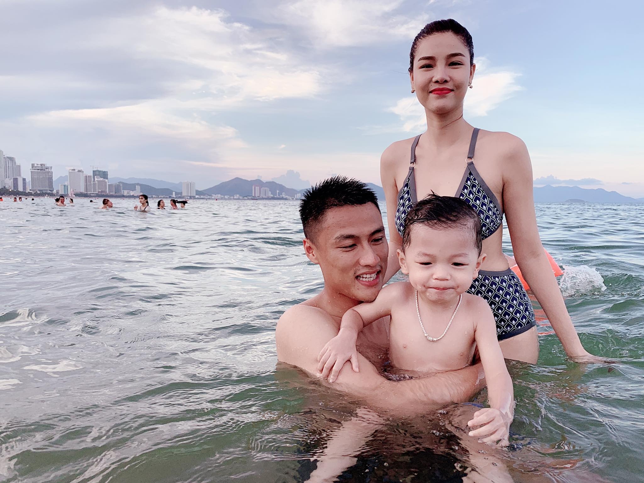 Thuy tien yeu Cong Vinh anh 12