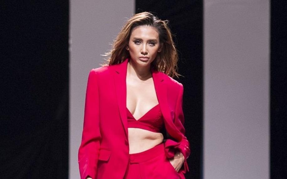 Vo Hoang Yen tro thanh host Vietnam's Next Top Model 2019 hinh anh