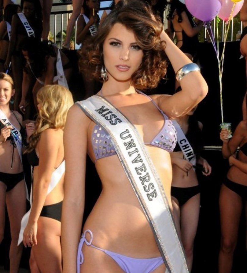 Hoa hau Hoan vu 2009 anh 1