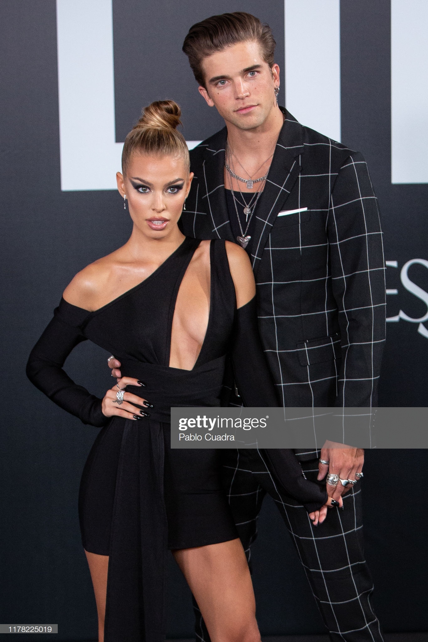 ca si Tay Ban Nha lo nguc anh 8