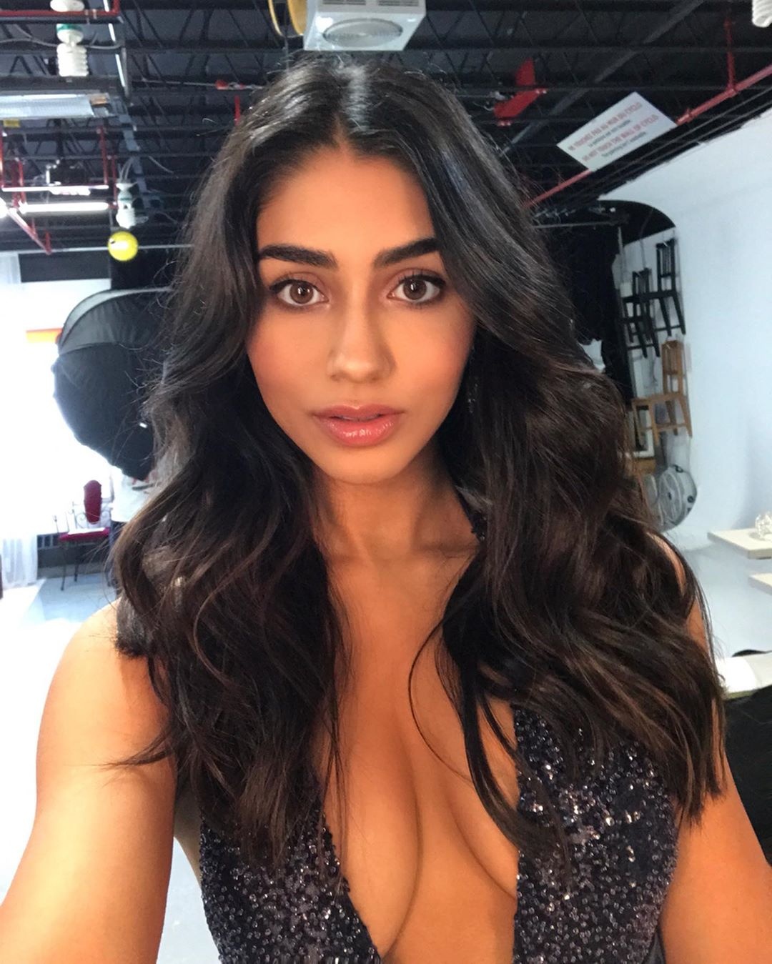 Hoa hau Quoc te 2019 anh 8