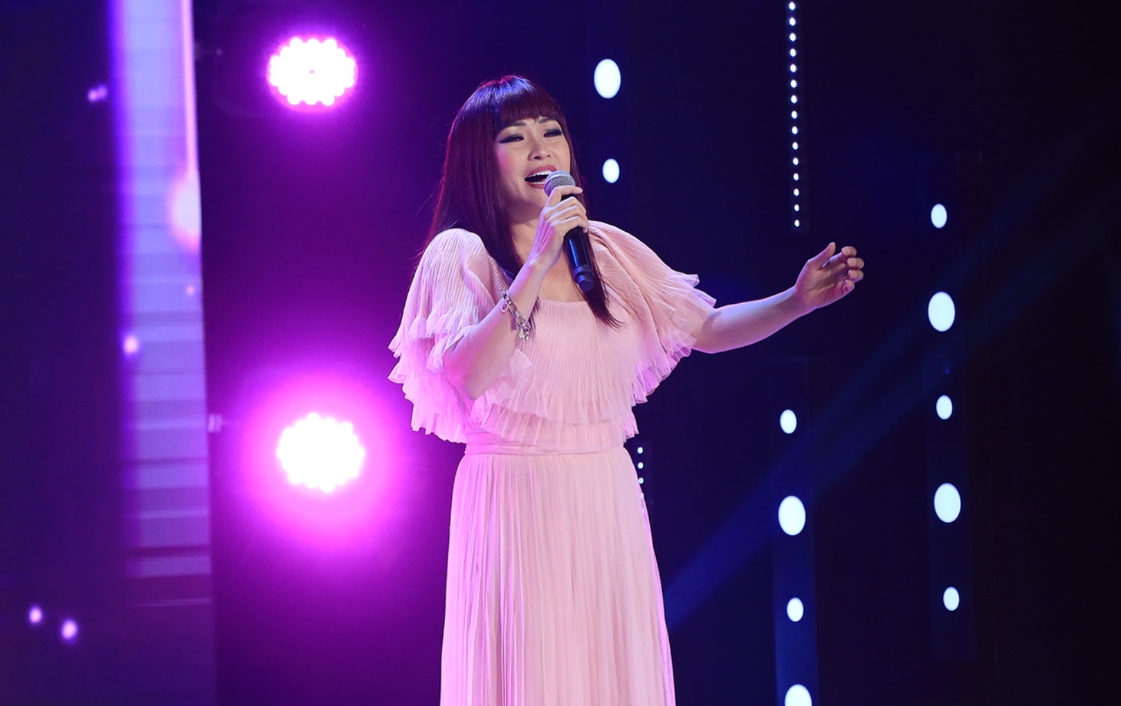 ca si Phuong Thanh anh 1