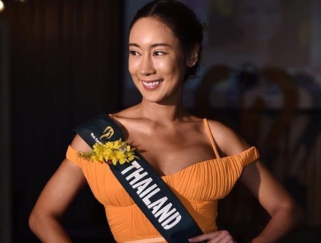 Hoang Hanh mat moc anh 4