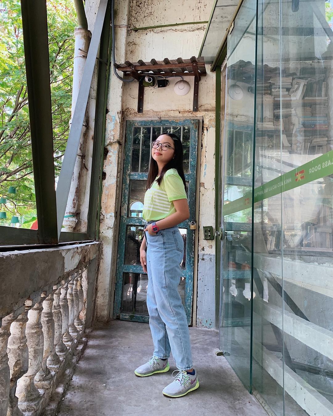 Phuong My Chi anh 12